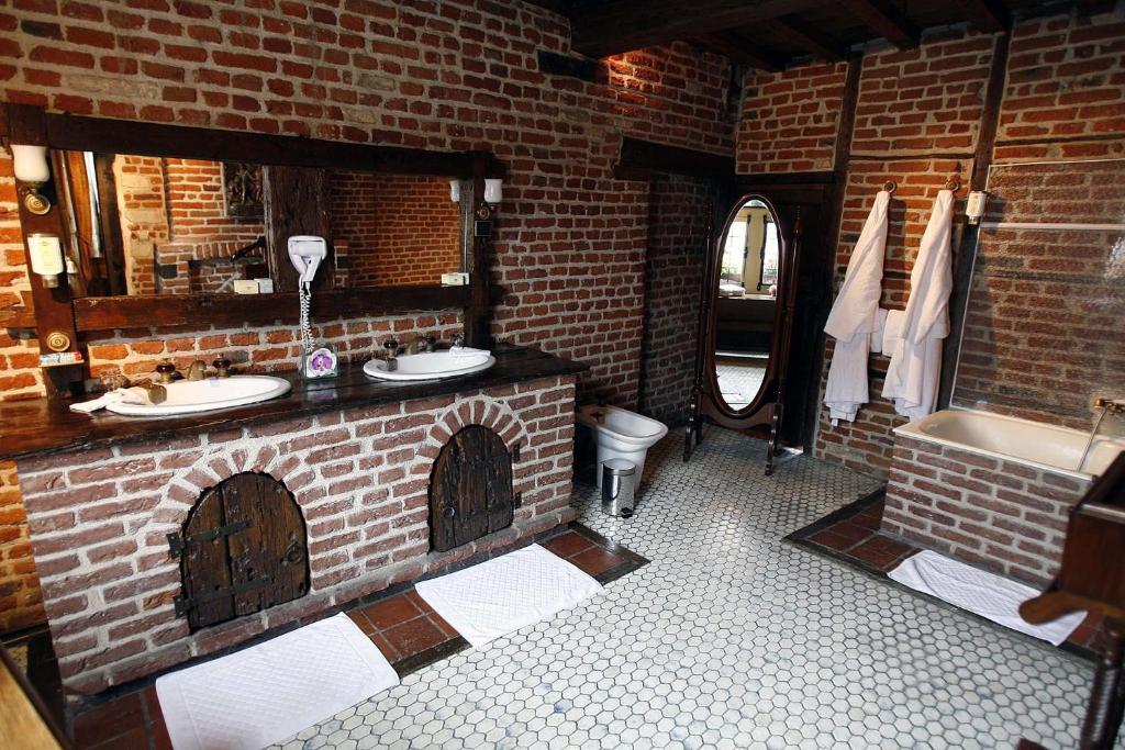 Auberge Du Bon Fermier Valenciennes Habitación foto